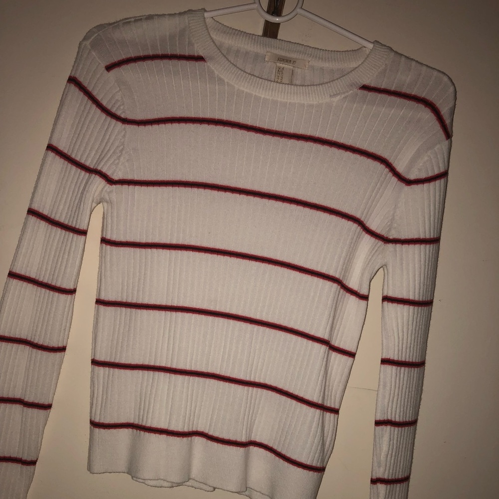 sweatshirt